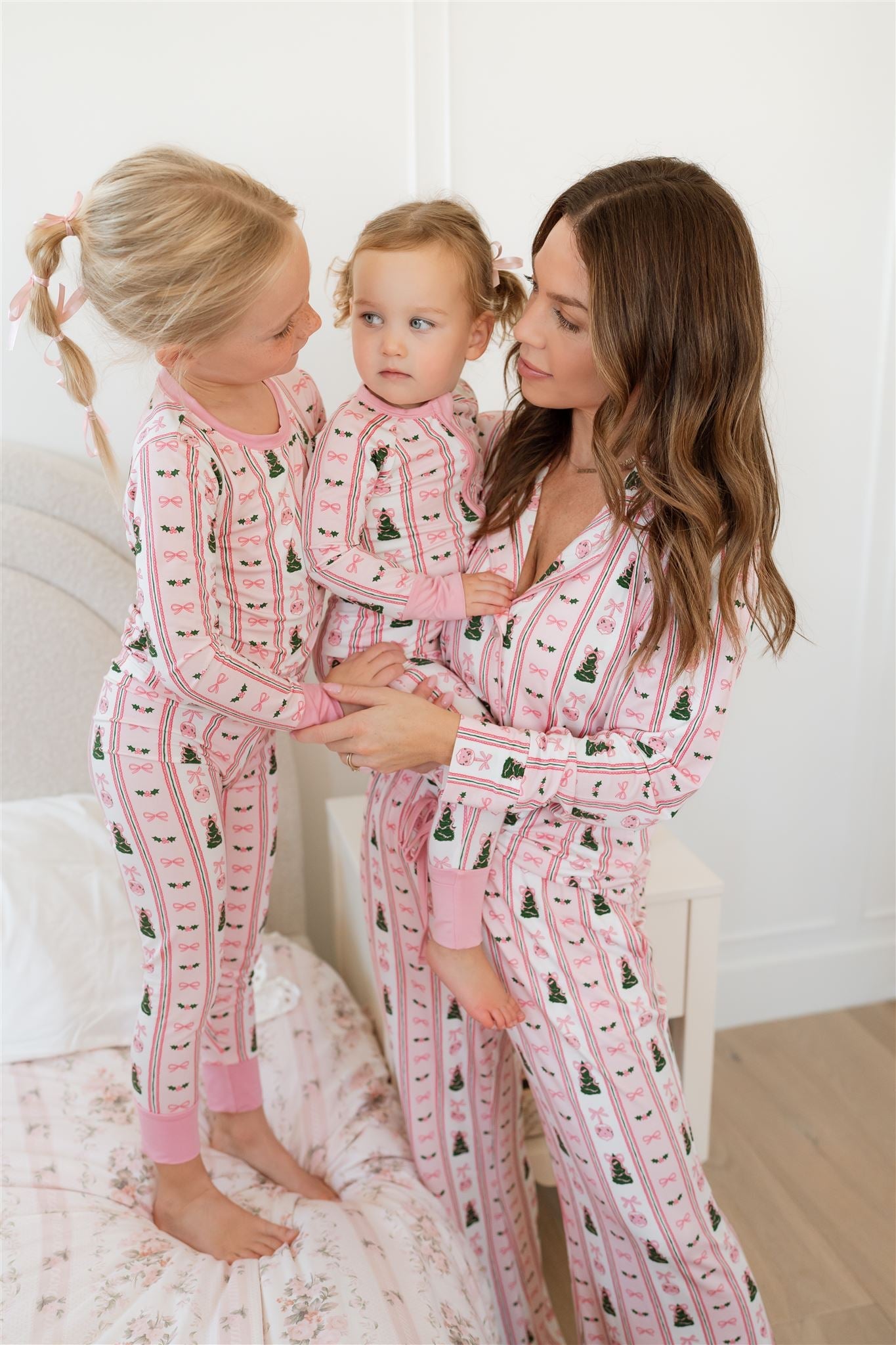 Pinkmas 2 Piece Lounge Set