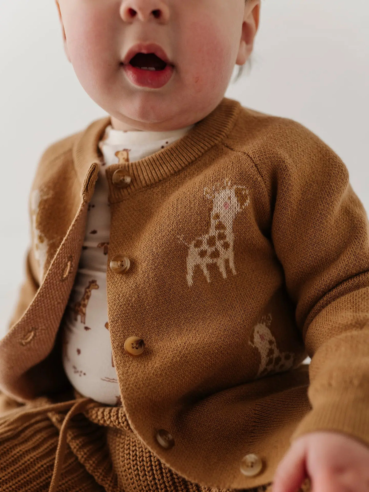 Knit Cardigan - Giraffe