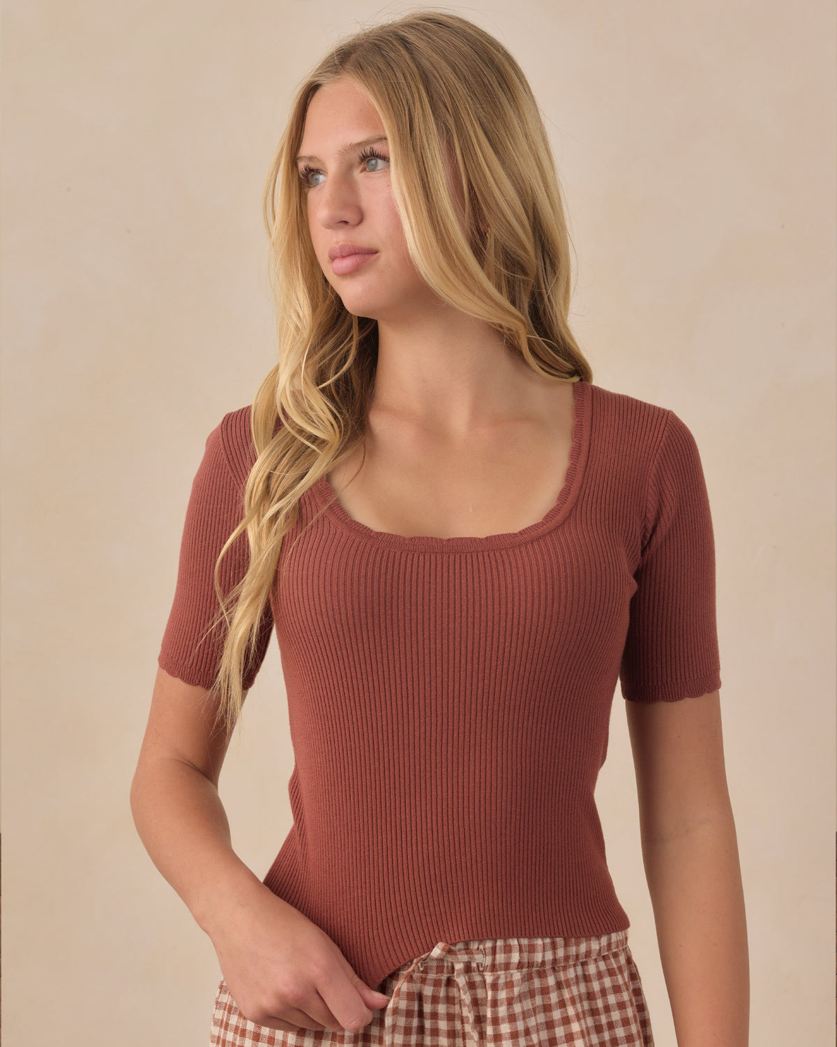 Teen Scallop Tee Brick